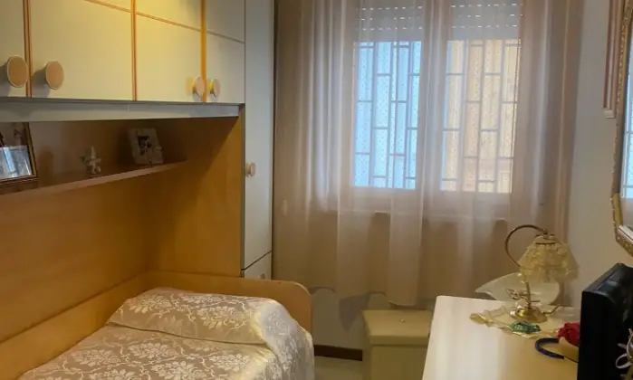 Rexer-Scalea-Appartamento-in-vendita-in-via-G-Oliva-a-Scalea-CameraDaLetto