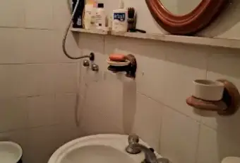 Rexer-Pescina-Casa-di-paese-in-vendita-in-via-Cristoforo-Colombo-Pescina-Bagno