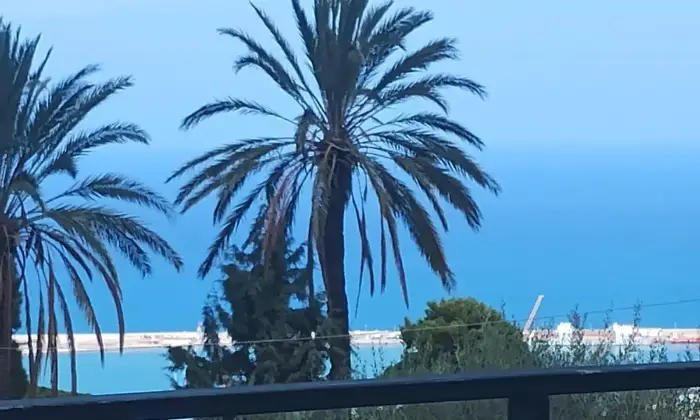 Rexer-Termini-Imerese-VILLA-a-KM-dal-mare-con-mq-di-terreno-Altro