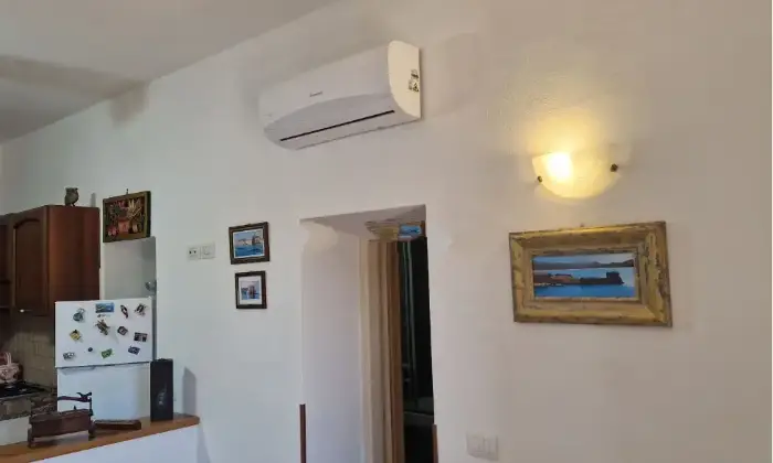 Rexer-Portoferraio-Vendesi-appartamento-in-via-San-Rocco-Centro-Portoferraio-Cucina
