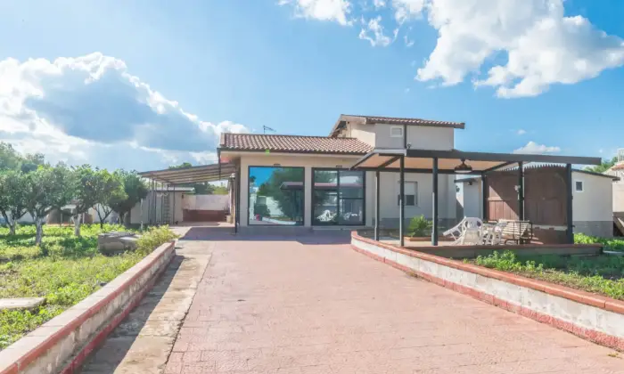 Rexer-Siracusa-Villa-in-vendita-TerrauzzaPlemmirioSiracusa-Giardino