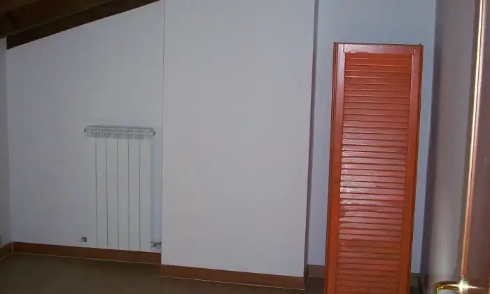 Rexer-Ziano-Piacentino-Condominio-di-appartamenti-colline-Val-Tidone-Altro