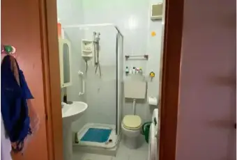 Rexer-Acquedolci-Vendesi-appartamento-in-Via-Generale-di-GiorgioAcquedolci-Bagno