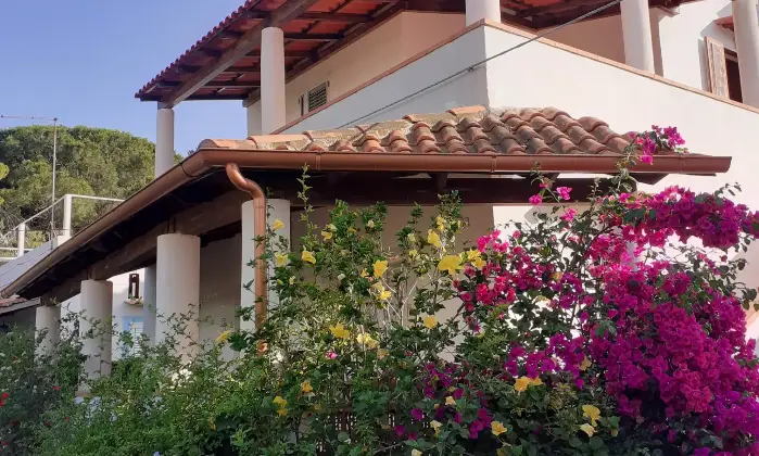 Rexer-Lipari-Villetta-libera-da-tre-lati-con-giardino-pavimentato-di-ca-mq-in-via-Porto-Ponente-Isola-di-Vulcano-Lipari-Terrazzo