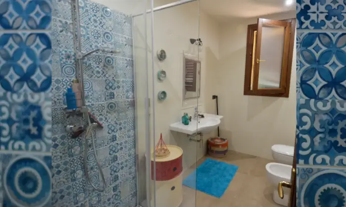 Rexer-Castelfiorentino-Porzione-di-casa-colonica-immersa-nel-verde-della-toscana-Bagno