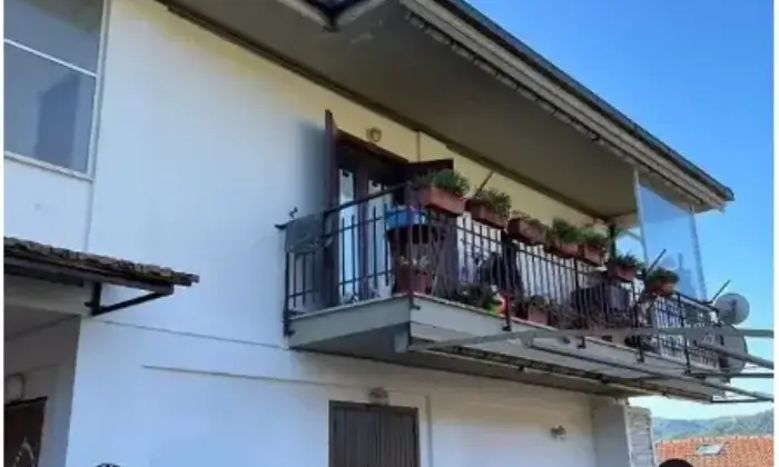 Rexer-Petrella-Salto-Trilocale-in-vendita-in-via-Mari-Angelo-a-Petrella-Salto-Terrazzo