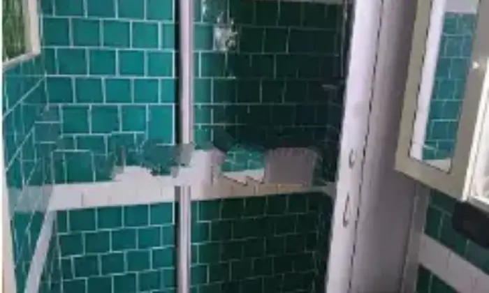 Rexer-Genova-Monolocale-in-vendita-in-salita-Padre-UmileCornigliano-Genova-Bagno