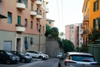 Rexer-Genova-Appartamento-in-vendita-in-via-Marina-di-Robilant-Terrazzo