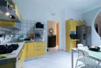 Rexer-Genova-Appartamento-in-vendita-in-via-Marina-di-Robilant-Cucina