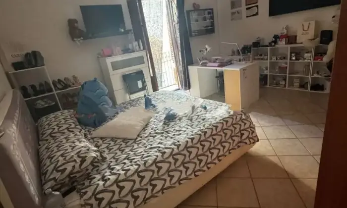 Rexer-Lascari-CasaIndipendente-in-Via-Indipendenza-Lascari-CameraDaLetto