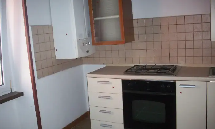 Rexer-Ziano-Piacentino-Condominio-di-appartamenti-colline-Val-Tidone-Cucina