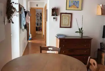 Rexer-Novara-Trilocale-con-doppio-giardino-in-contesto-di-cascina-finemente-ristrutturata-Sala