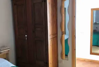 Rexer-Novara-Trilocale-con-doppio-giardino-in-contesto-di-cascina-finemente-ristrutturata-CameraDaLetto