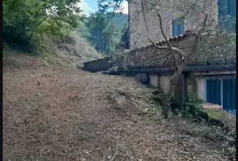 Rexer-Citt-di-Castello-Vendesi-Casolare-in-pietra-a-Citta-di-Castello-Terrazzo