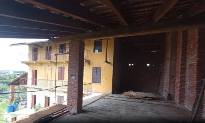 Rexer-Fara-Novarese-Rustico-in-vendita-in-via-Roma-a-Fara-Novarese-Altro