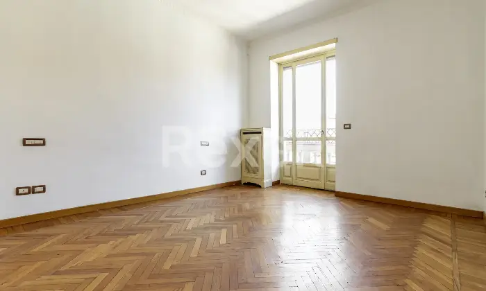 Rexer-TORINO-Torino-Appartamento-panoramico-ultimo-piano-Altro