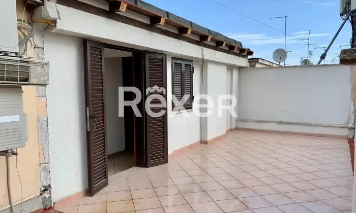 Rexer-ROMA-Attico-con-ampio-terrazzo-abitabile-Altro