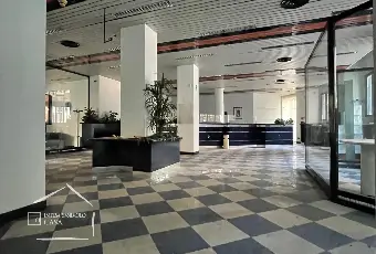 Rexer-Cinisello-Balsamo-Locale-Commerciale-Ex-filiale-bancaria-Altro