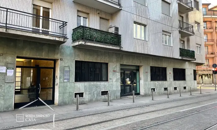 Rexer-Cinisello-Balsamo-Locale-Commerciale-Ex-filiale-bancaria-Altro