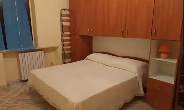 Rexer-Vasto-Appartamento-indipendente-CameraDaLetto