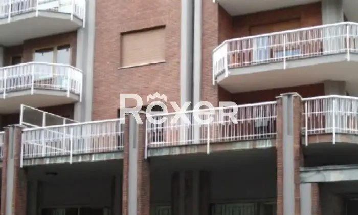 Rexer-TORINO-Abitazione-uso-ufficio-con-cantina-Garage