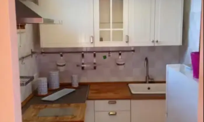 Rexer-Ardea-Appartamento-in-Via-Scrivia-Ardea-Cucina