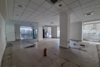 Rexer-MILANO-Ex-filiale-bancaria-Altro