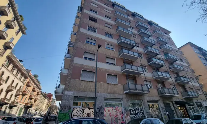 Rexer-MILANO-Ex-filiale-bancaria-Altro