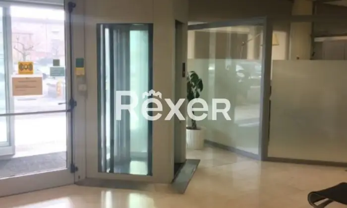 Rexer-BRESCIA-Ex-filiale-bancaria-al-piano-terra-Altro