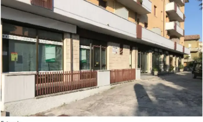 Rexer-JESI-Filiale-Bancaria-in-vendita-a-Jesi-Terrazzo