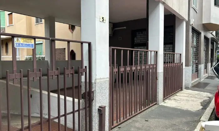Rexer-BOLLATE-VENDESI-NEGOZIO-LOCATO-Altro