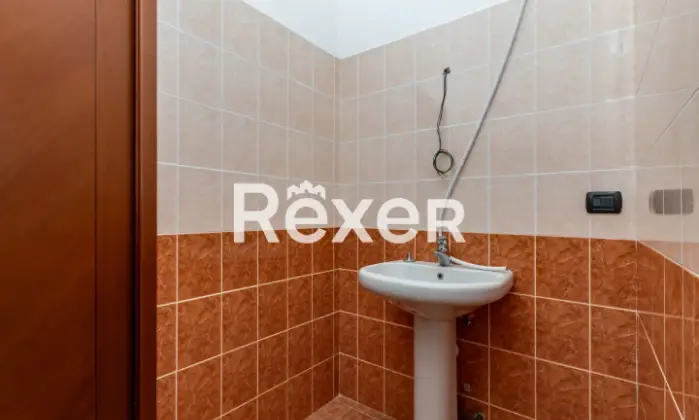 Rexer-GORGONZOLA-Gorgonzola-Negozio-di-mq-a-pochi-passi-dal-centro-storico-e-dalla-Metropolitana-M-Bagno
