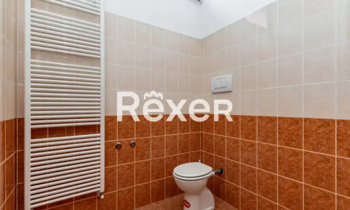 Rexer-GORGONZOLA-Gorgonzola-Negozio-di-mq-a-pochi-passi-dal-centro-storico-e-dalla-Metropolitana-M-Bagno