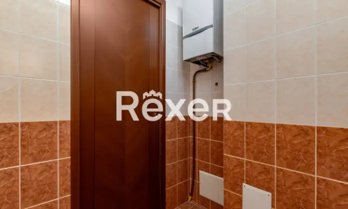 Rexer-GORGONZOLA-Gorgonzola-Negozio-di-mq-a-pochi-passi-dal-centro-storico-e-dalla-Metropolitana-M-Bagno