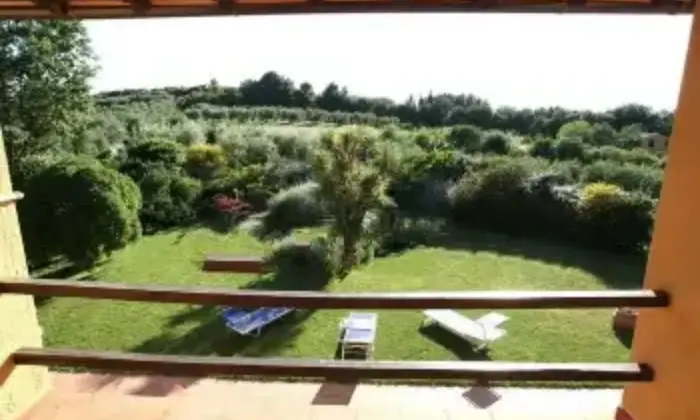 Rexer-Orbetello-Villa-in-vendita-in-via-Ilario-PortaOrbetello-Giardino