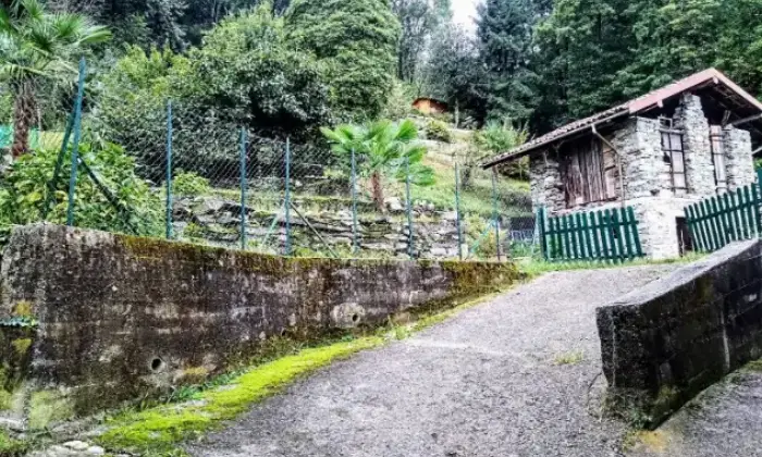 Rexer-Campino-Cascina-in-vendita-in-via-Agli-Orti-Stresa-Categoria-catastale-C-Fabbricato-rurale