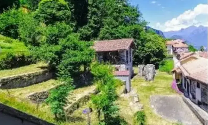 Rexer-Campino-Cascina-in-vendita-in-via-Agli-Orti-Stresa-Categoria-catastale-C-Giardino