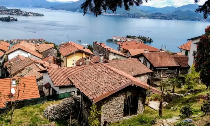 Rexer-Campino-Cascina-in-vendita-in-via-Agli-Orti-Stresa-Categoria-catastale-C-Altro