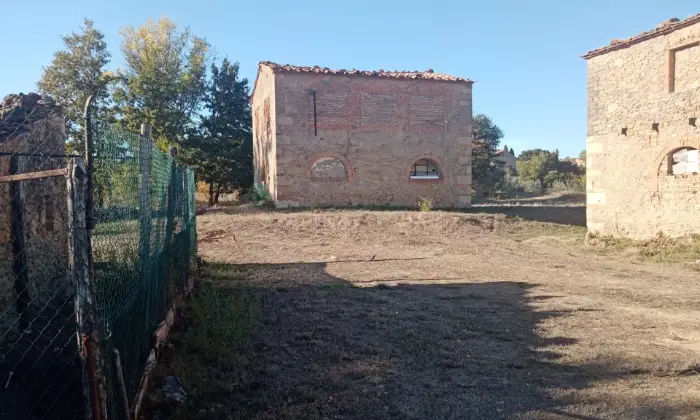 Rexer-Pomarance-Podere-in-vendita-in-via-Porta-Massetana-a-Pomarance-Altro