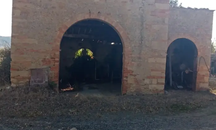 Rexer-Pomarance-Podere-in-vendita-in-via-Porta-Massetana-a-Pomarance-Altro