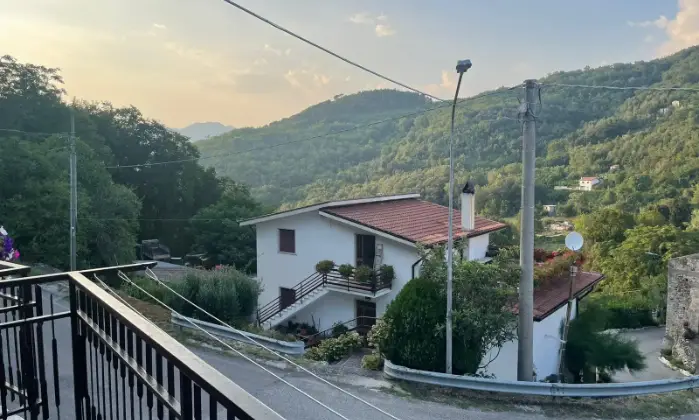 Rexer-Vallerotonda-Casa-di-paese-in-vendita-in-via-San-Antuono-Terrazzo