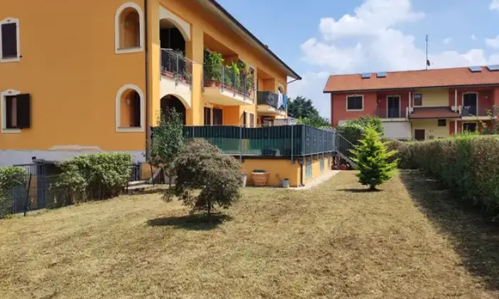 Rexer-Carr-Appartamento-in-Via-Don-Giorgio-Oderda-Carr-Giardino
