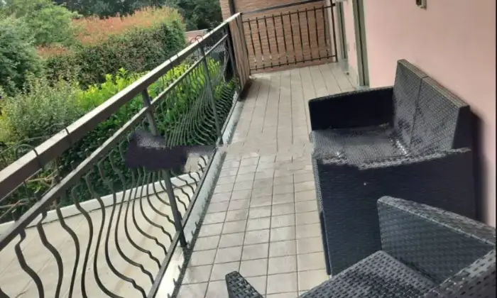 Rexer-Broni-Trilocale-quartiere-Piave-Centro-Broni-Terrazzo