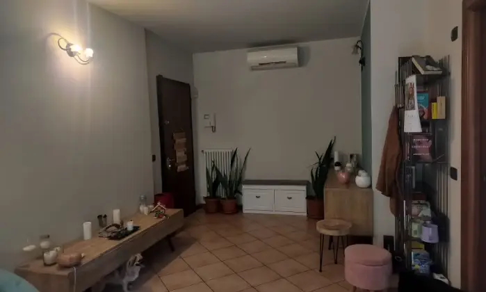 Rexer-Broni-Trilocale-quartiere-Piave-Centro-Broni-Salone