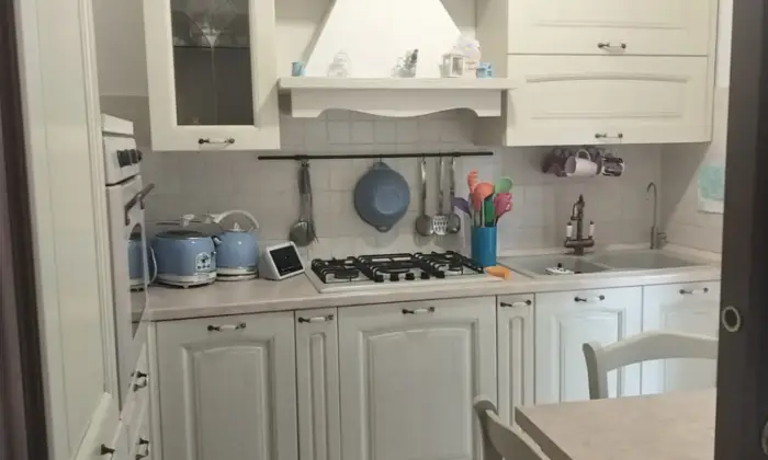 Rexer-Broni-Trilocale-quartiere-Piave-Centro-Broni-Cucina