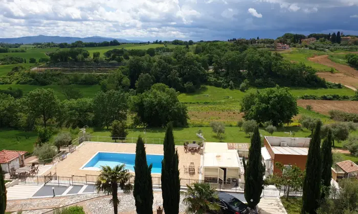 Rexer-Castiglione-del-Lago-Villa-fra-umbria-e-toscana-Giardino