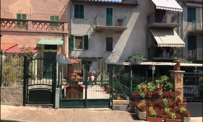 Rexer-Perugia-Bilocale-via-Pomposa-Castel-del-Piano-Pila-Perugia-Terrazzo