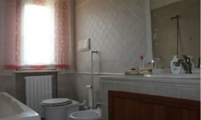 Rexer-Lettopalena-Appartamento-in-via-Camillo-Benso-di-Cavour-a-Lettopalena-Bagno