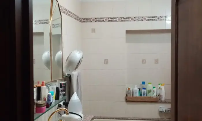Rexer-Murlo-Vendesi-appartamento-in-via-Roma-a-Vescovado-Murlo-SI-Bagno