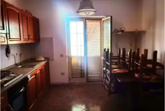 Rexer-Zungri-Quadrilocale-in-vendita-in-via-Calabria-Cucina
